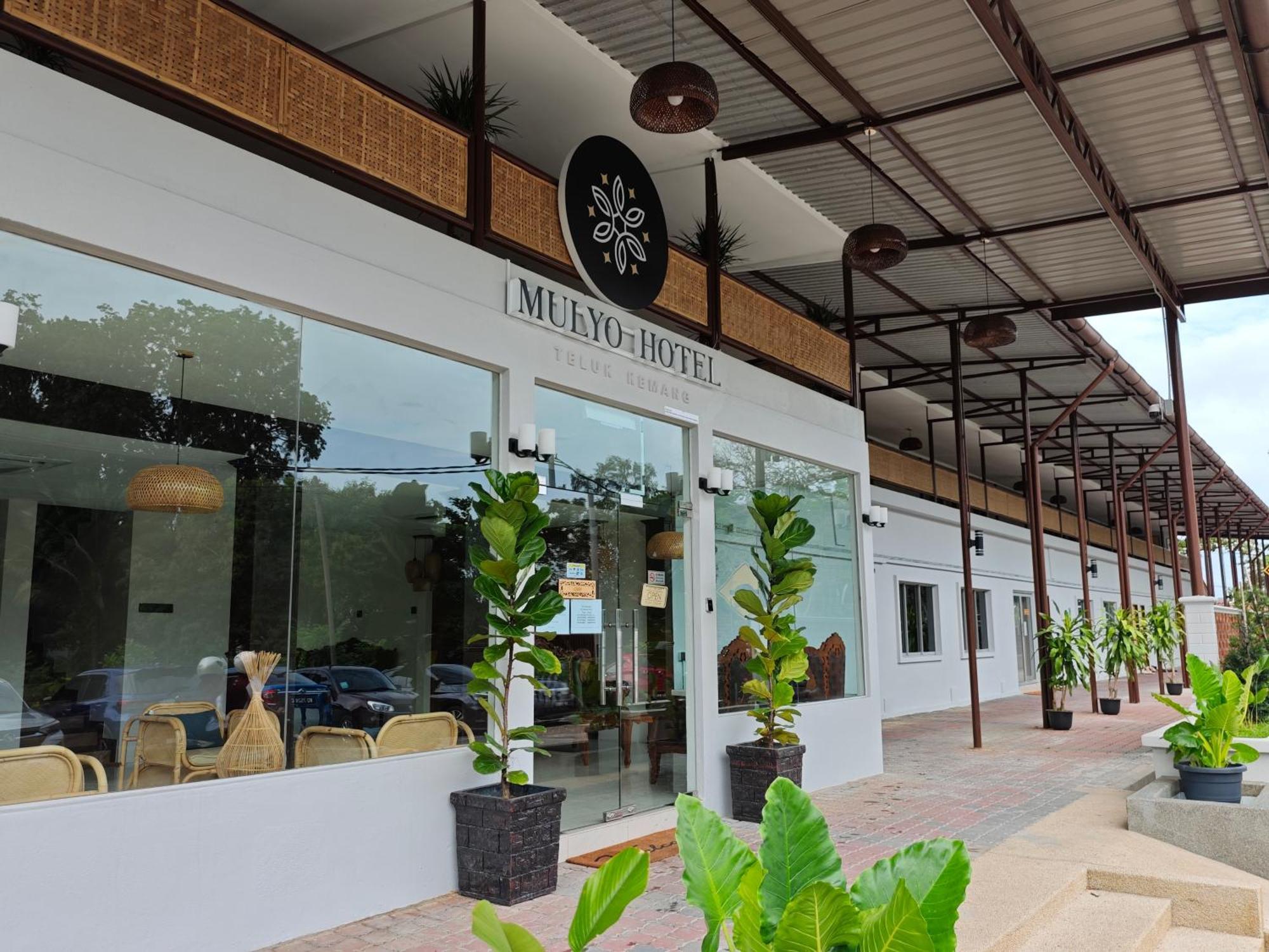 Mulyo Hotel Port Dickson Buitenkant foto