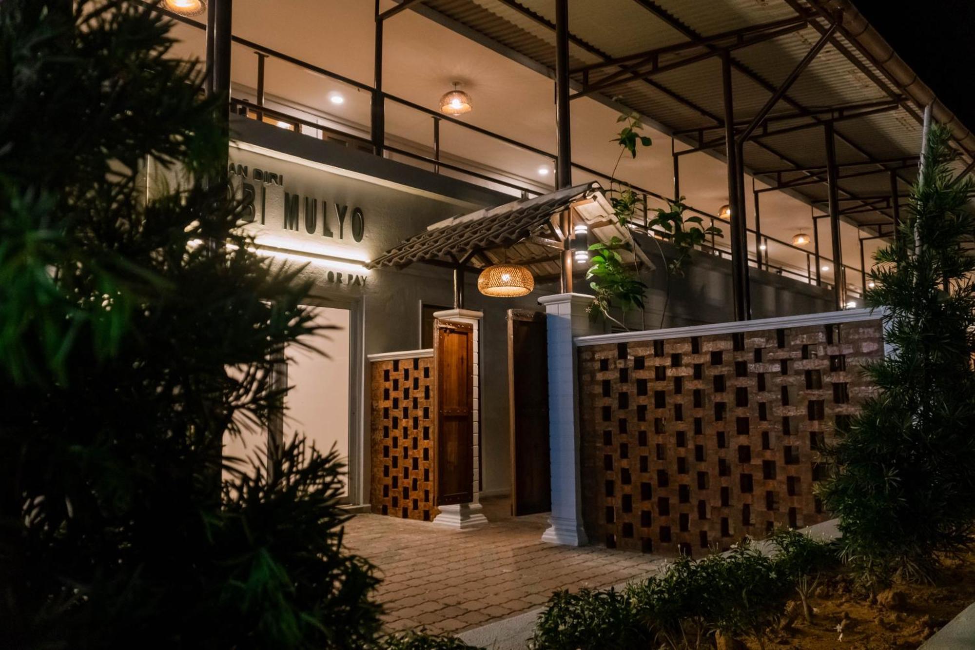Mulyo Hotel Port Dickson Buitenkant foto